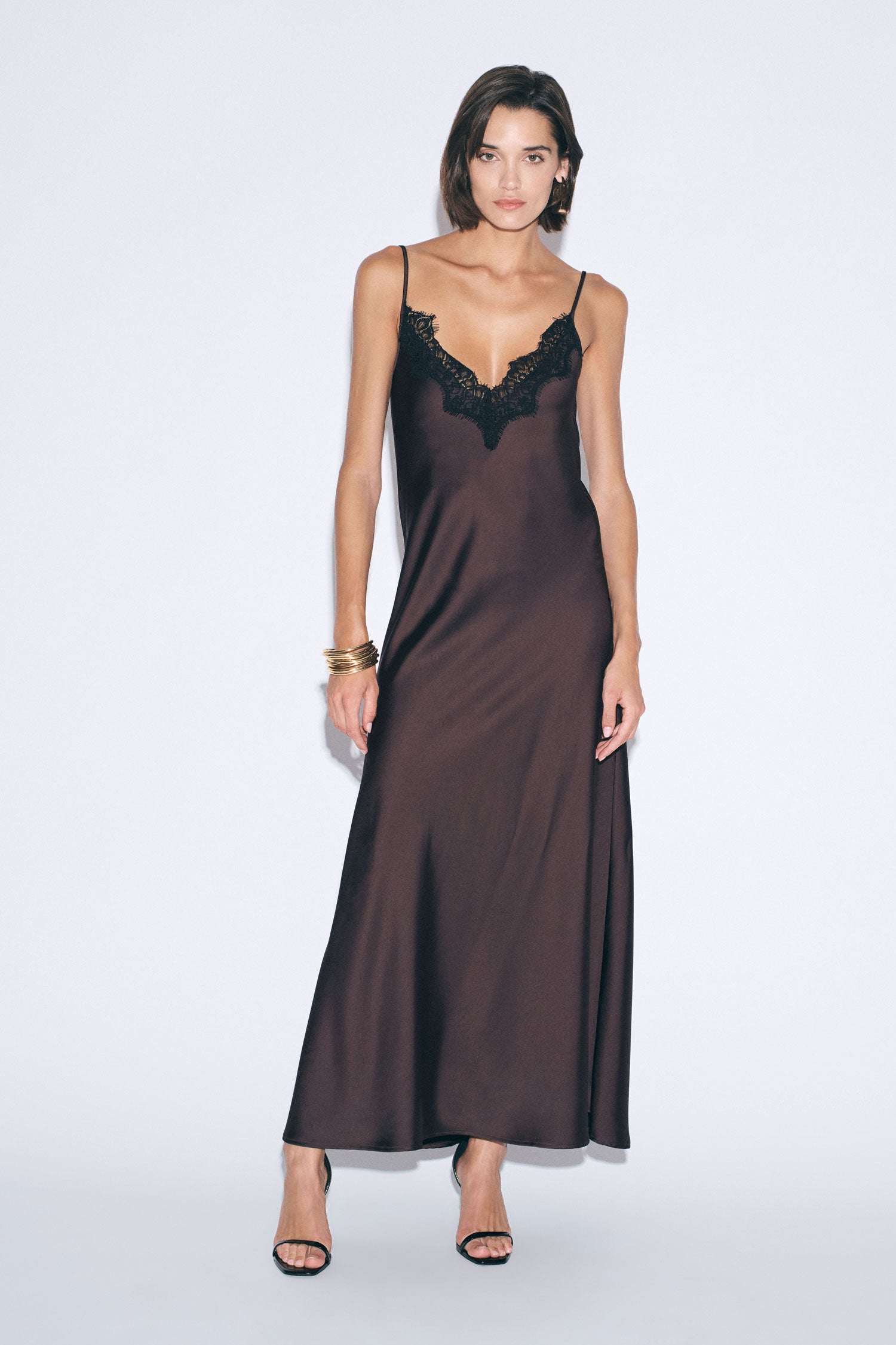 Robe AFVTKBA Moro