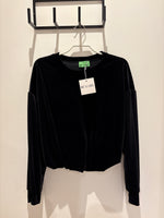Afbeelding in Gallery-weergave laden, Velvet Sweater Vinny Black

