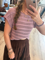 Afbeelding in Gallery-weergave laden, Crochet Tee Ellie Velvet Rose
