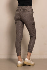 Afbeelding in Gallery-weergave laden, ZHDaisey N176-N937 Brown
