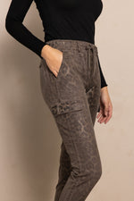 Afbeelding in Gallery-weergave laden, ZHDaisey N176-N937 Brown
