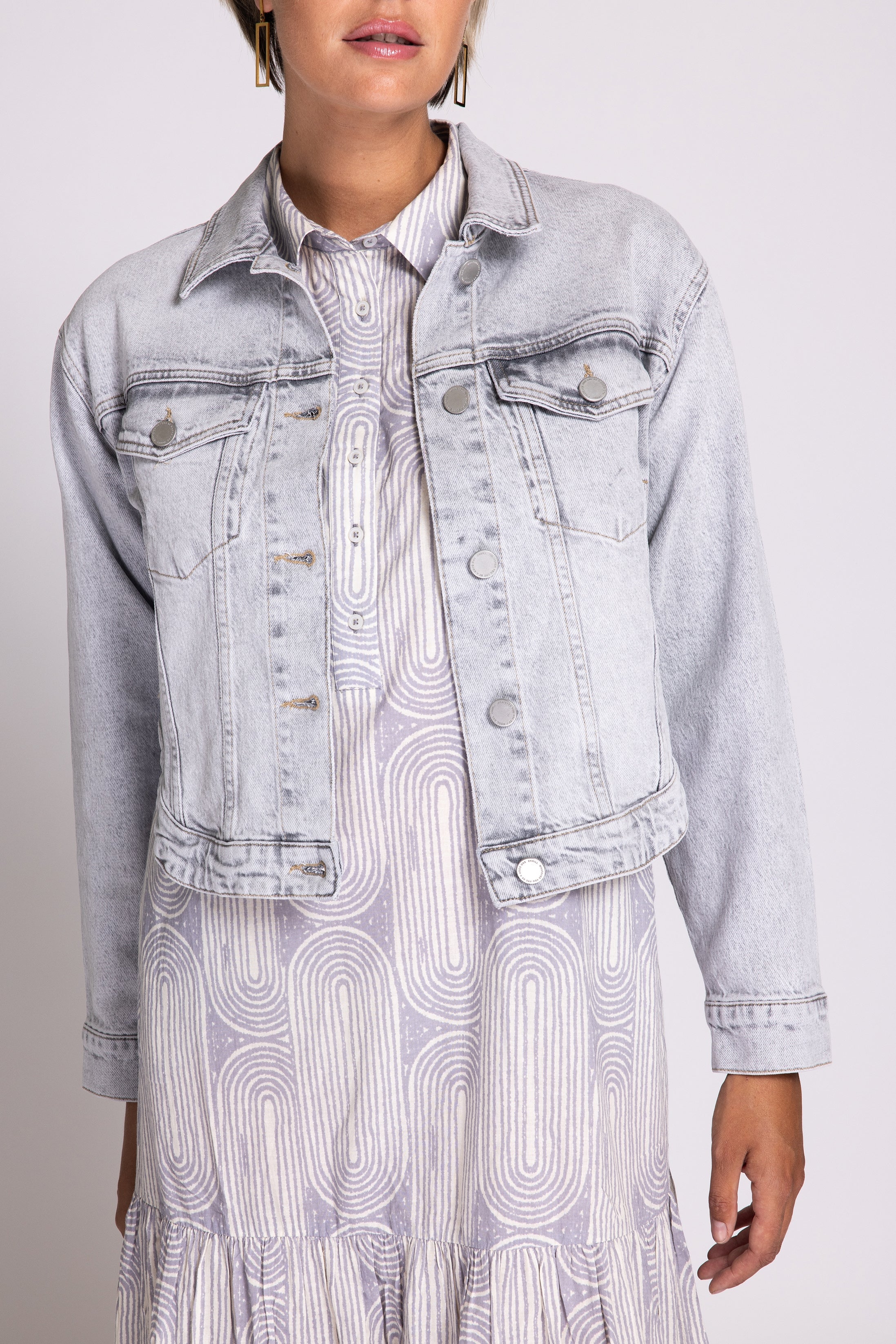 ZHNissa D028-W256 182 Grey