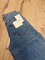 Afbeelding in Gallery-weergave laden, Wide Leg Q127 Jeans
