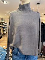 Afbeelding in Gallery-weergave laden, Sweater Viscose 8786 +colours
