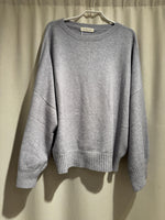 Afbeelding in Gallery-weergave laden, Oversized Sweater 8430
