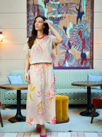 Afbeelding in Gallery-weergave laden, BCLuna Andres S/S Blouse 39234 Poppy Rose
