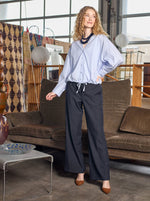 Afbeelding in Gallery-weergave laden, BCElana Shirt 41261 Light Blue
