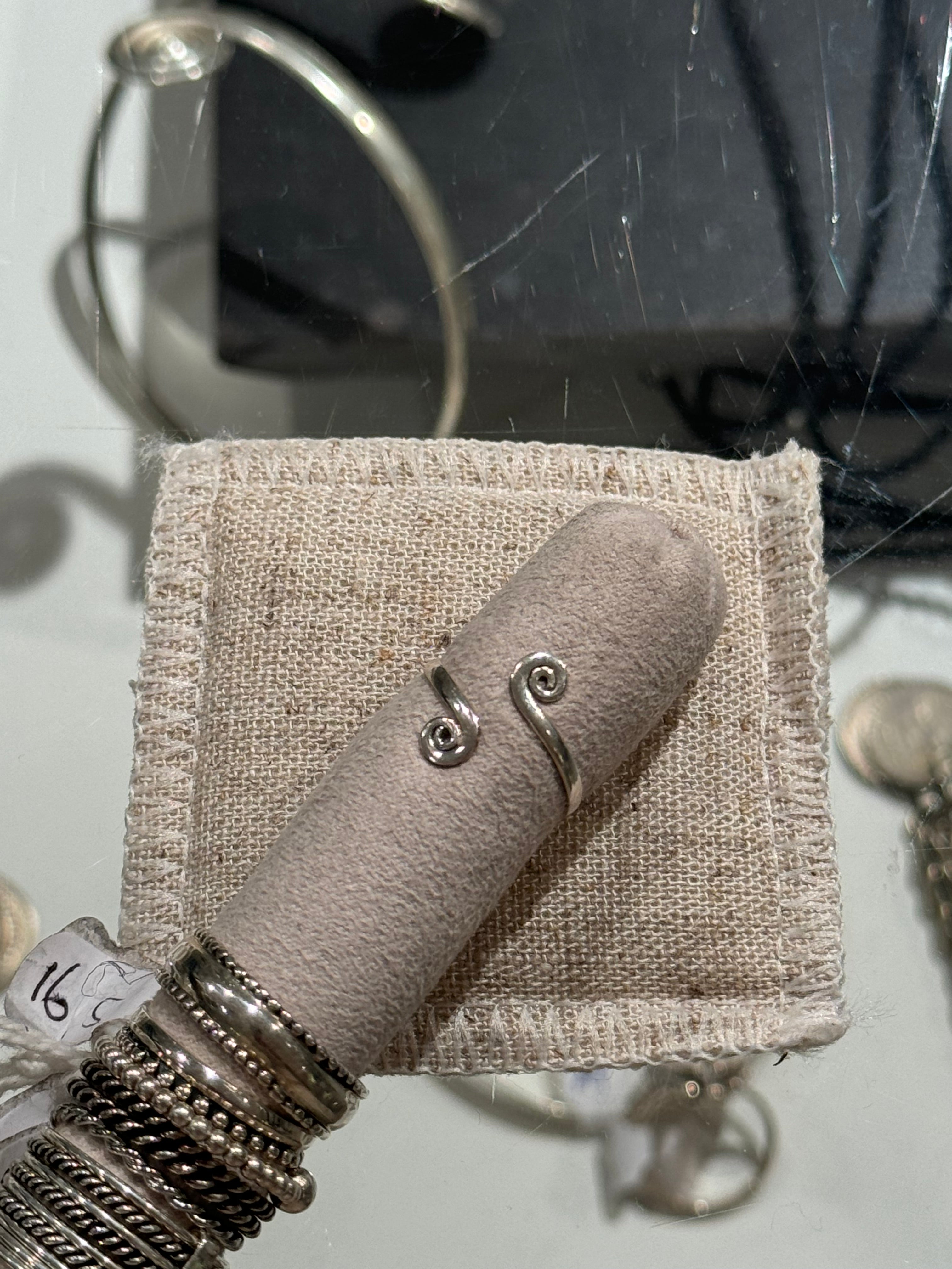 Ring Spiral  Sanda Silver