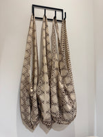 Afbeelding in Gallery-weergave laden, Blockprint Bag India 1111
