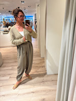 Afbeelding in Gallery-weergave laden, Cardigan 2623 Taupe

