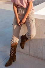 Afbeelding in Gallery-weergave laden, Alyssa Cargo Pants MNO12620 Sand
