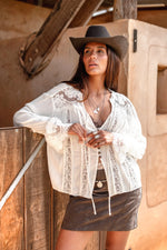 Afbeelding in Gallery-weergave laden, Nadia Lace Blouse MSS22605OW Off White
