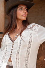 Afbeelding in Gallery-weergave laden, Nadia Lace Blouse MSS22605OW Off White
