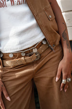 Afbeelding in Gallery-weergave laden, Ava Belt Short YVKE_20645 Bruin touw
