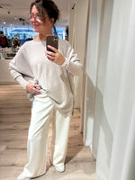 Afbeelding in Gallery-weergave laden, Sweater 8456 +colours
