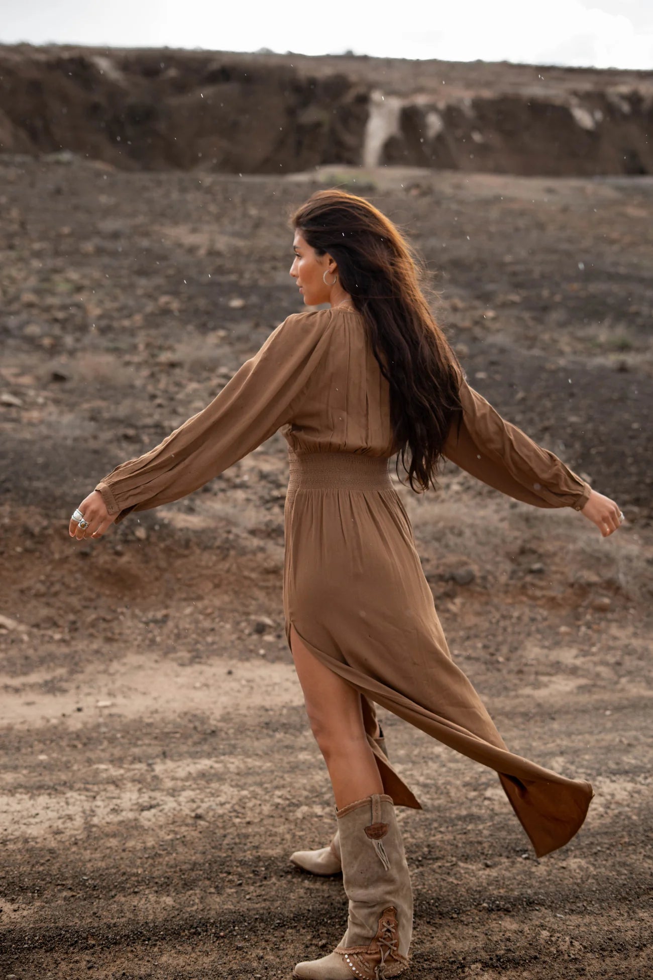 Lotta Maxi Dress  MRA22594 Brown