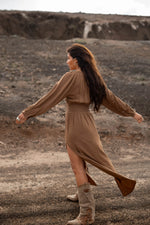 Afbeelding in Gallery-weergave laden, Lotta Maxi Dress  MRA22594 Brown
