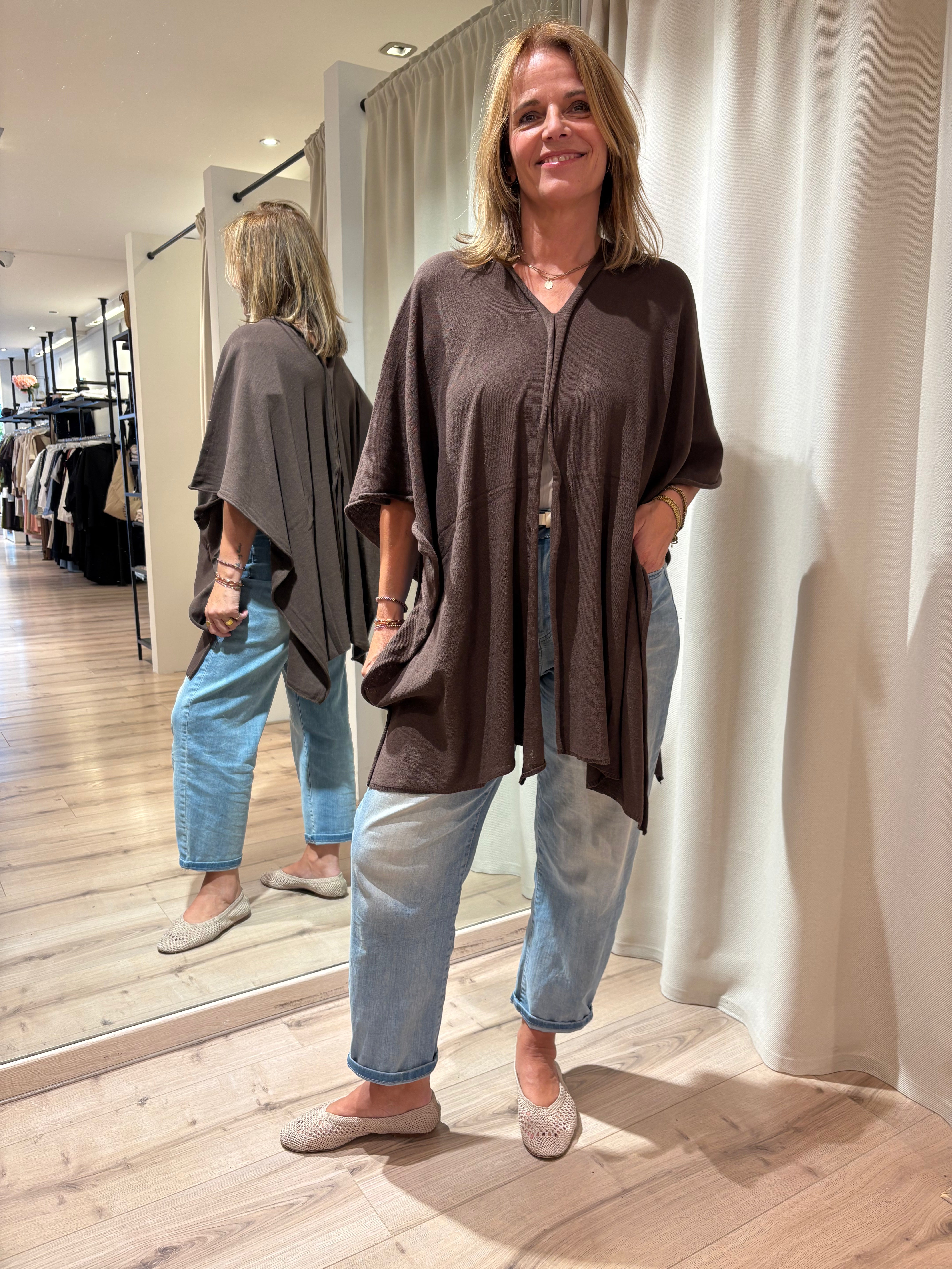 Poncho 285 Brown