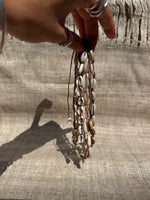 Afbeelding in Gallery-weergave laden, Cowrie Necklace Samadi
