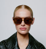 Afbeelding in Gallery-weergave laden, Sunnies Kaya KL2316 Smoke Transparant
