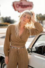 Afbeelding in Gallery-weergave laden, Helena Linen Wrap Top MRA12612CA Camel
