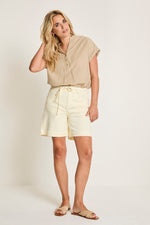 Afbeelding in Gallery-weergave laden, Mira Short SS262.266301 Sand
