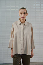 Load image into Gallery view,WBLMadison Batsleeve Shirt 1833 Japanese Pearl
