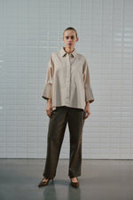 Load image into Gallery view,WBLMadison Batsleeve Shirt 1833 Japanese Pearl
