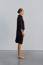 Afbeelding in Gallery-weergave laden, WBLPaddie Sateen Bermuda 1711 Chocolate
