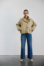 Afbeelding in Gallery-weergave laden, WBLAlaia Hooded Jacket 1393 Dark Sand

