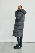 Afbeelding in Gallery-weergave laden, Glorian Long Puffer Coat 337 Tornado
