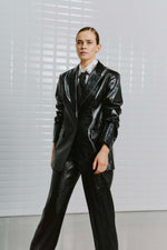 Afbeelding in Gallery-weergave laden, WBLLucca Vegan Blazer 1530 Black
