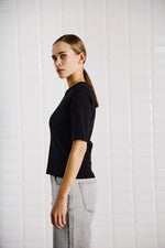 Afbeelding in Gallery-weergave laden, WBLLullu SS Tee 1273 Black
