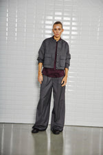 Afbeelding in Gallery-weergave laden, WBLMagnolia Tailored Jacket 1442 Midnight Grey
