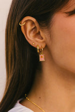 Afbeelding in Gallery-weergave laden, Selo Hoop Earring WTHP188YBGP0 Gold Plated
