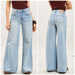Afbeelding in Gallery-weergave laden, Wide Leg Jeans 21395 9 Light Jeans
