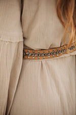 Afbeelding in Gallery-weergave laden, Nola Suede Metal Belt 80015 Soft Brown
