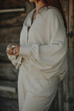 Afbeelding in Gallery-weergave laden, Levy Blouse 1151 Light Beige
