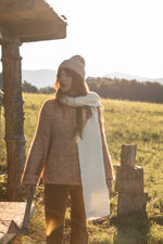 Afbeelding in Gallery-weergave laden, Hailey Boxy Knit 1144 Terracotta Red
