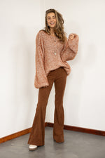 Afbeelding in Gallery-weergave laden, Dilay Flared Pants 20040
