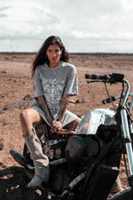 Afbeelding in Gallery-weergave laden, Bowie Tshirt Dress 22513
