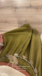 Video laden en afspelen in Gallery-weergave, India Skirt 6001

