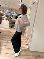 Afbeelding in Gallery-weergave laden, V-Neck Sweater Viscose 8840
