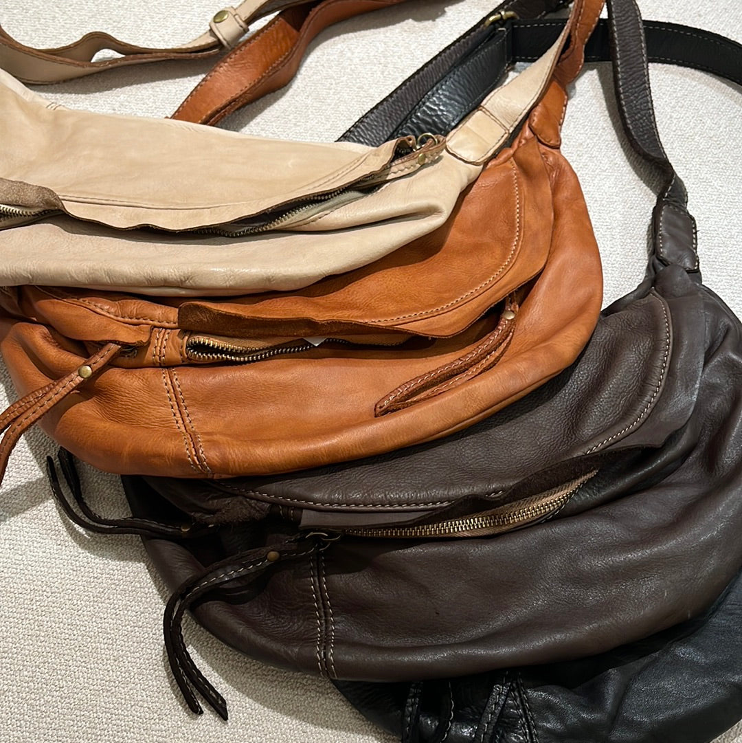 Leather bag 552809