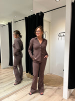 Afbeelding in Gallery-weergave laden, Vera Blouse AT10.02375.320 210 Cacao Brown
